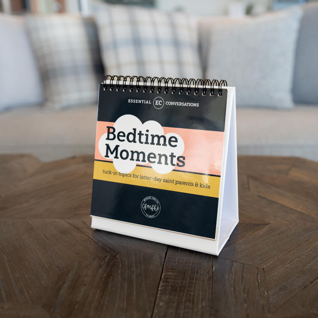 Bedtime Moments Flipbook: Tuck-in topics for LDS families